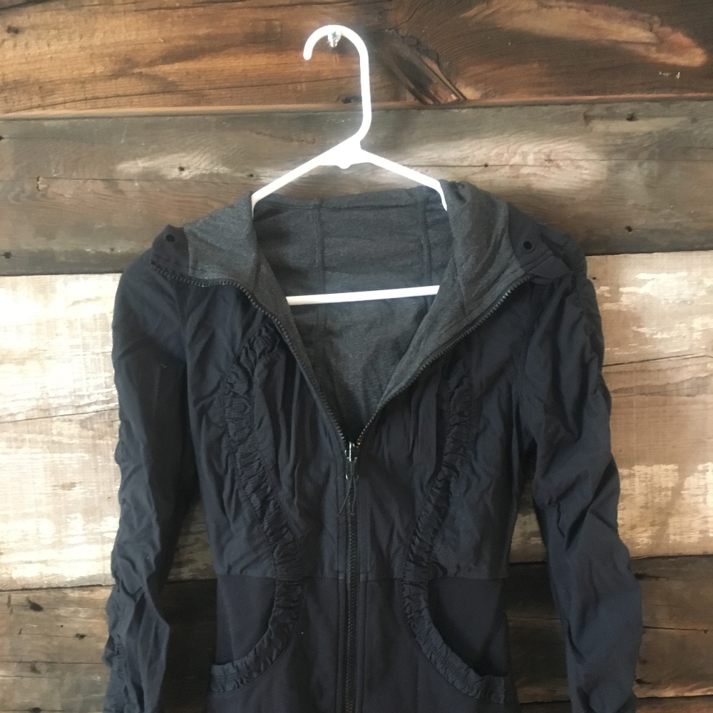 Lululemon Women's Jacket Dance Studio Reversible 2